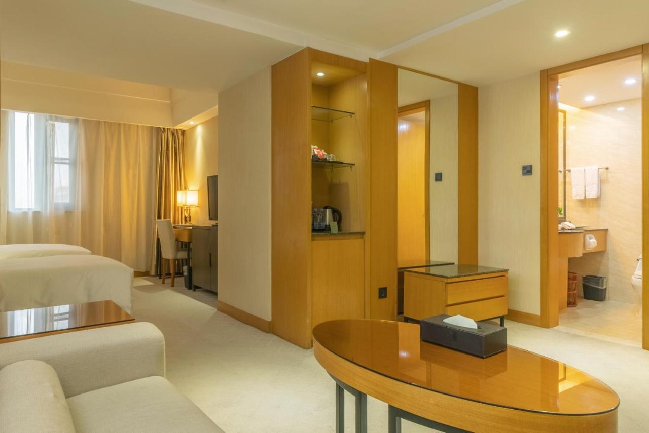 Aurum International Hotel Xi'An Сиань Экстерьер фото