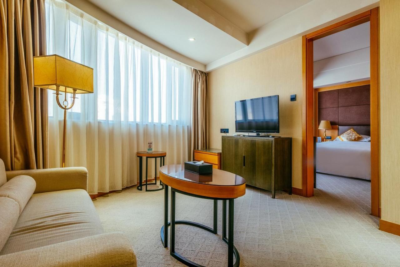 Aurum International Hotel Xi'An Сиань Экстерьер фото